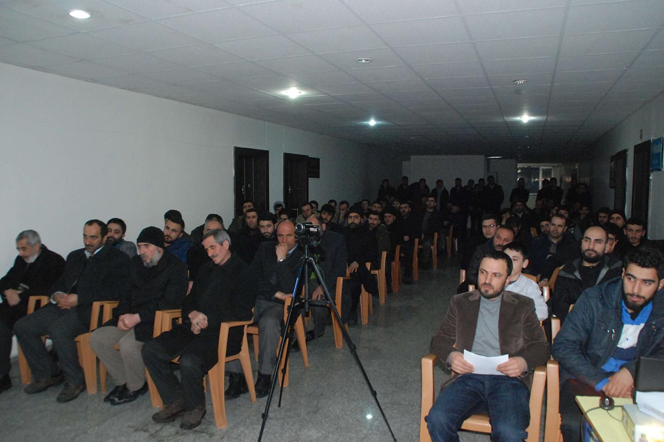 Ağrı'da İslam şehitleri yâd edildi Ağrı'da İslam şehitleri yâd edildi